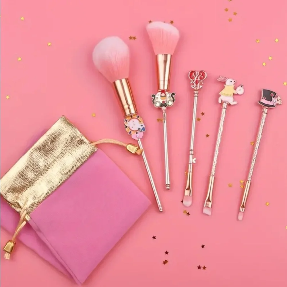 Disney’s Alice in Wonderland Makeup Brush Set, Alice In Wonderland Makeup Set